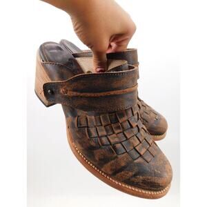 Freebird By Steven Women’s Brown Leather Woven Ankle Bootie Mule‎ Size 8